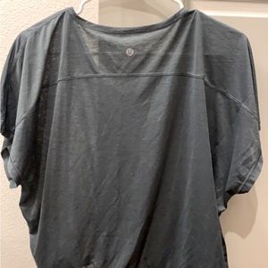 Medium- Lululemon shirt